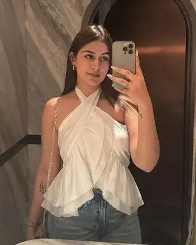 Escorts In Marina Beach
